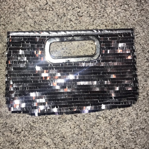 Formal clutch - Picture 2 of 10